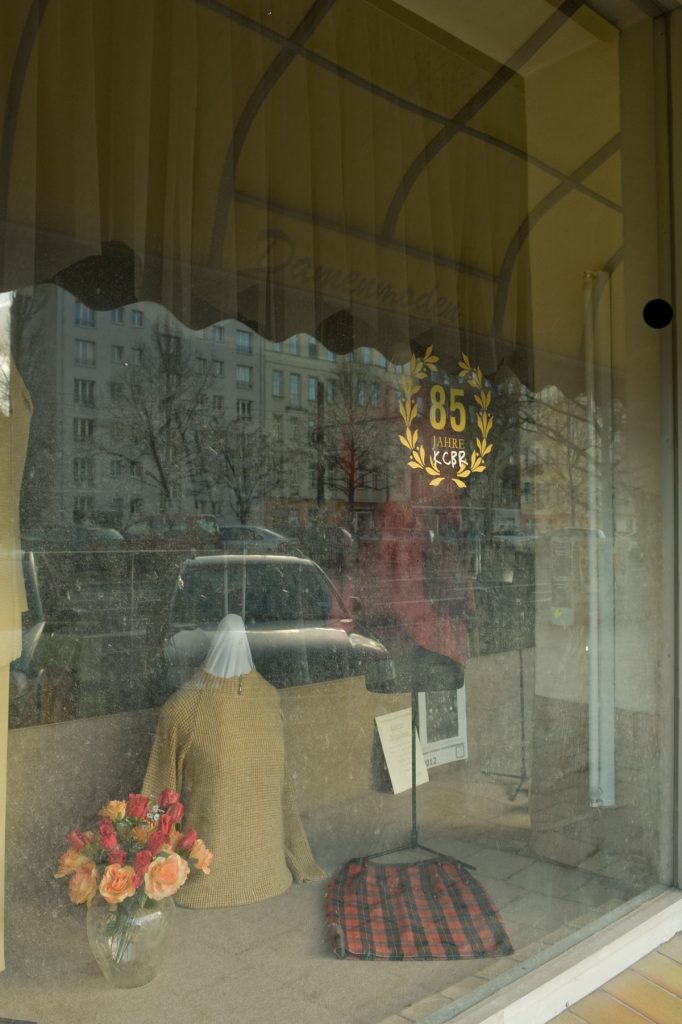 Schaufenster vom Bekleidungshaus Richter, Foto: Silvio Weiß