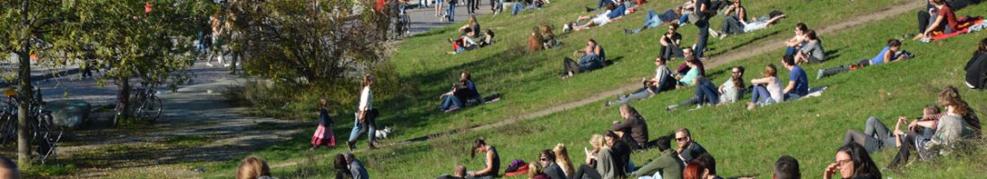 Entspanntes Miteinander im Mauerpark , Foto: Dirk Moldt