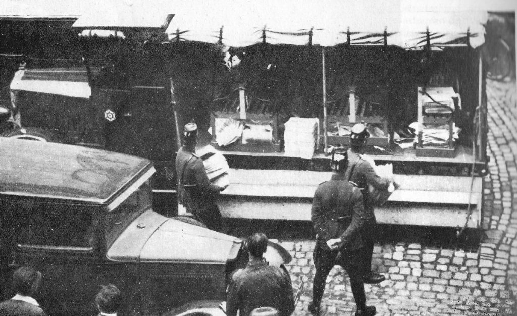 Kapp-Putsch Beschlagnahme / Quelle: „Der Arbeiterfotograf“ 06.1926