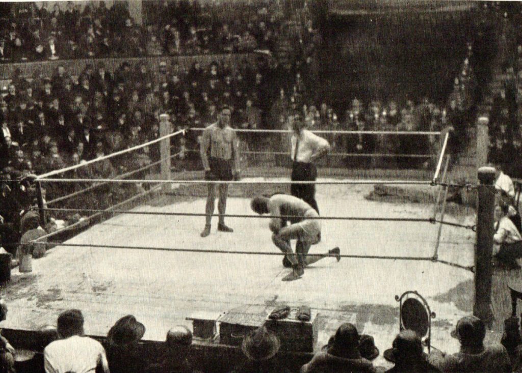 Boxkampf in den 20er Jahren | Quelle: „Von der Neuen Welt zum Olympiastadion“ Broschüre 1936